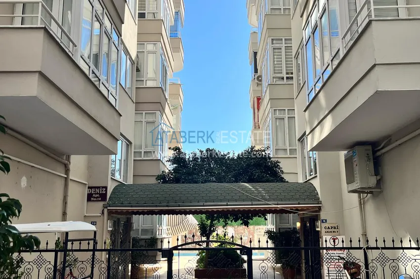 1+1 apartament o powierzchni 72 m2 w centrum Alanyi z nowymi meblami i dwoma balkonami - Plaża Kleopatra 2 