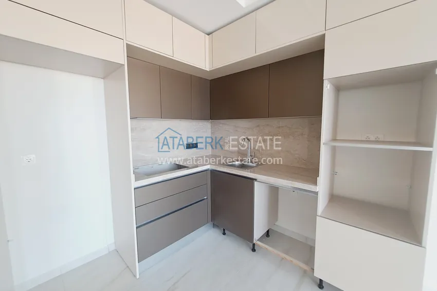 Kupuj  Apartament przy plaży z bezpośrednim widokiem na morze w Alanya, dzielnica Mahmutlar 3 