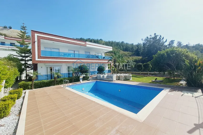 Luksusowa willa z widokiem z meblami i prywatnym basenem w luksusowym kompleksie - Kargicak, Alanya 4 