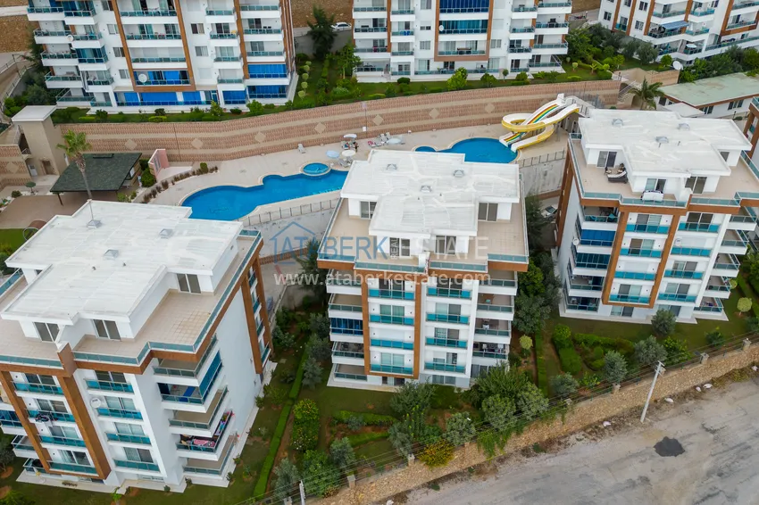 Apartament 2+1 z meblami i widokiem na morze — luksusowy kompleks w Kargicak 4 