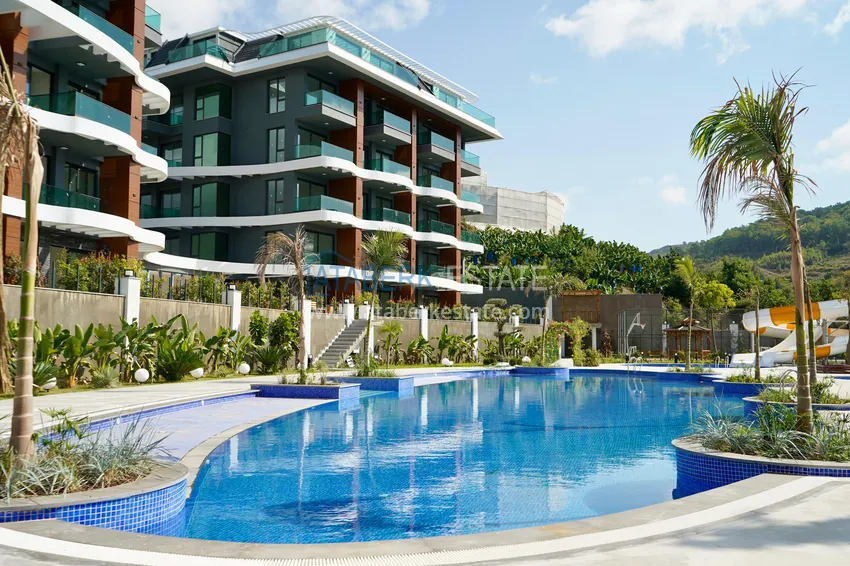 Dobrze wykończony apartament z jedną sypialnią w komfortowej rezydencji — dzielnica Kargicak, Alanya 4 