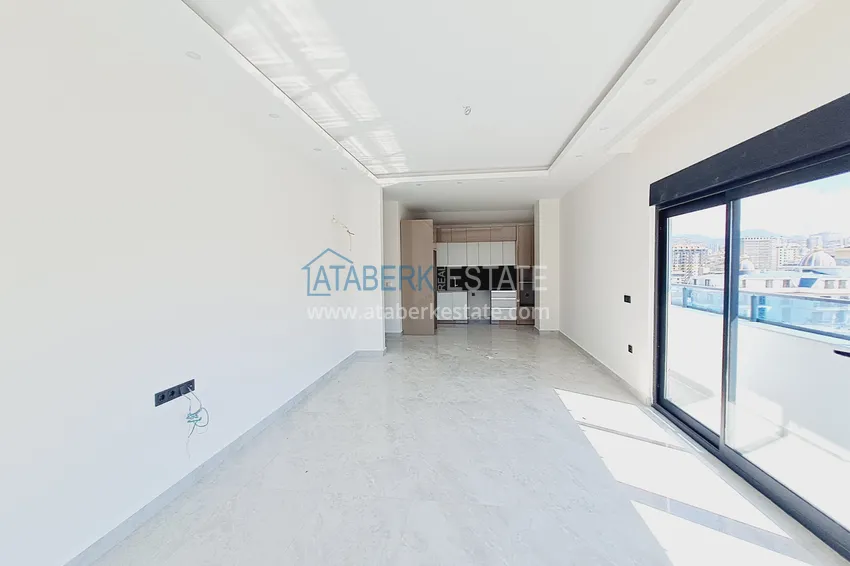 Kupuj Apartament dwupoziomowy z widokiem na morze i doskonałym wykończeniem — Alanya, dzielnica Mahmutlar 5