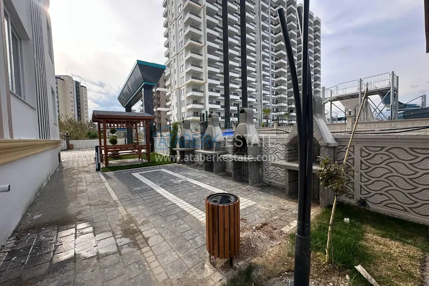 Gotowe apartamenty z jedną sypialnią w nowym kompleksie z infrastrukturą — Tomyuk, Mersin 5 