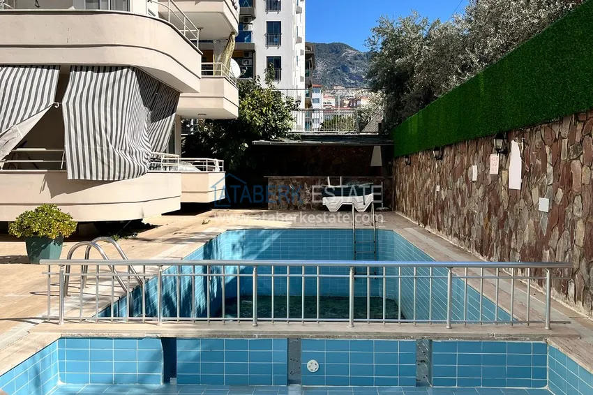 1+1 apartament o powierzchni 72 m2 w centrum Alanyi z nowymi meblami i dwoma balkonami - Plaża Kleopatra 5 