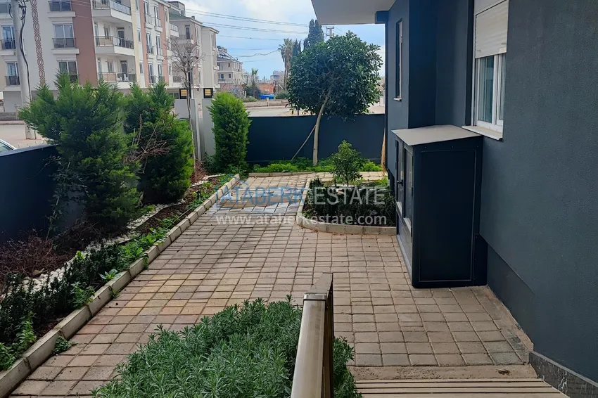 Pilna sprzedaż! Dwupokojowe mieszkanie w okazyjnej cenie w Antalya, dzielnica Kepez 6 