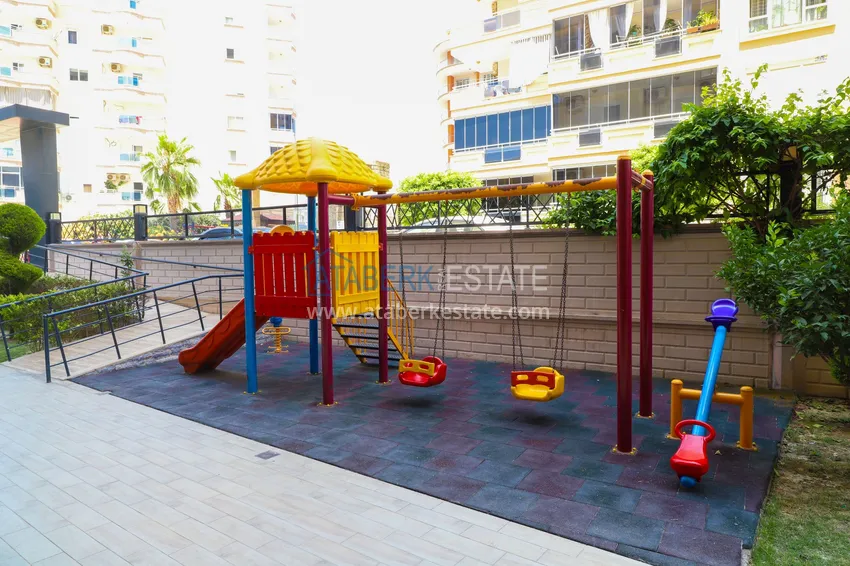 Dwupokojowy apartament z panoramicznym widokiem na morze i góry w centrum Mahmutlar 9 