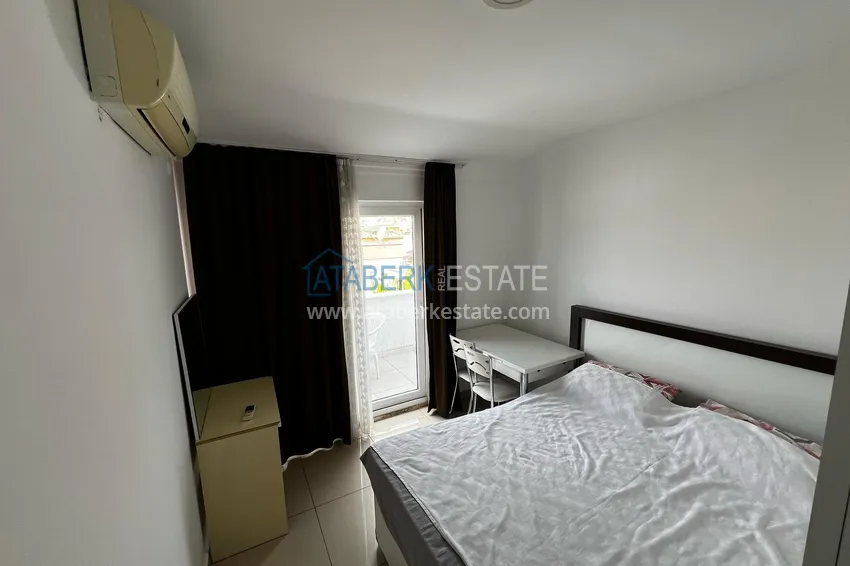 Kupuj Umeblowany dwupoziomowy penthouse w centrum Alanyi - Plaża Kleopatra 12 