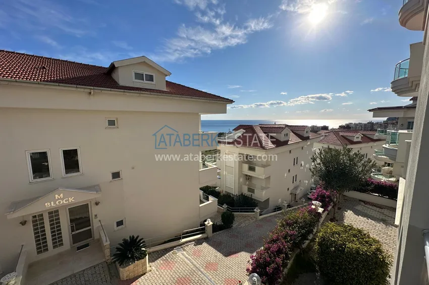 Kupuj  Umeblowany apartament 2+1 z widokiem na morze, odpowiedni na zezwolenie na pobyt - centrum Alanyi, plaża Kleopatra 12 