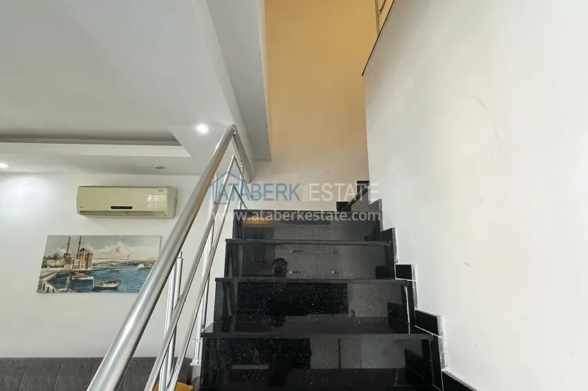 Kupuj  Dwupoziomowy penthouse 2+1 w centrum Alanyi — Plaża Kleopatra  12 