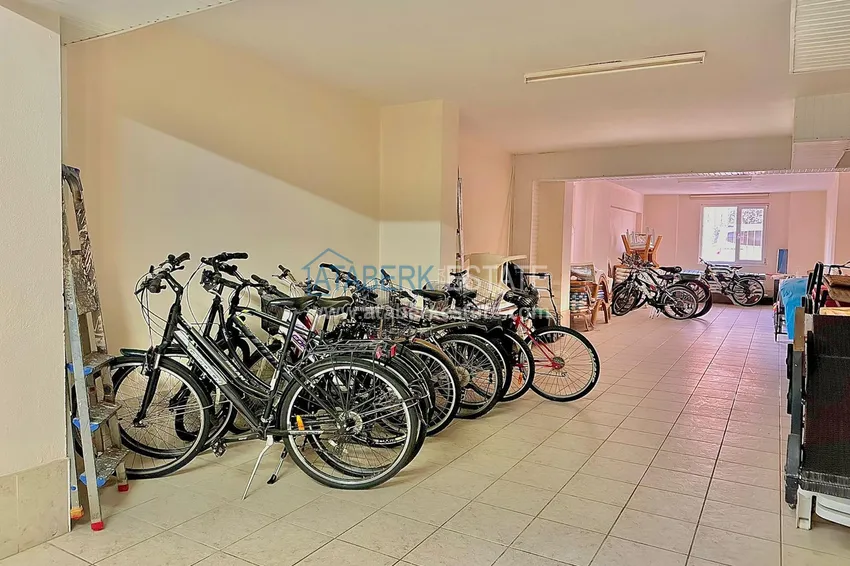 Umeblowane mieszkanie 2+1 w centrum Alanyi to idealne połączenie wygody i lokalizacji 12 