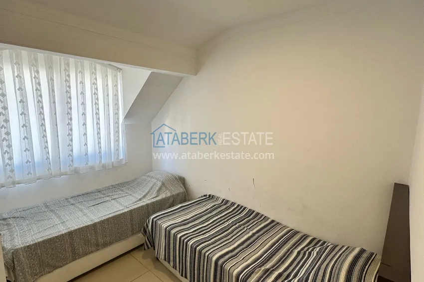 Kupuj  Dwupoziomowy penthouse 2+1 w centrum Alanyi — Plaża Kleopatra  17 