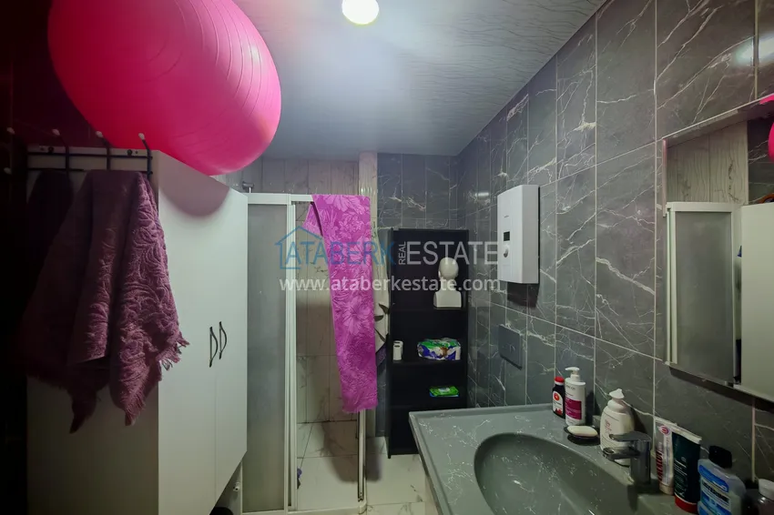 Kupuj  1+1 mieszkanie z meblami i działką w kompleksie mieszkalnym - Alanya, dzielnica Avsallar 16 