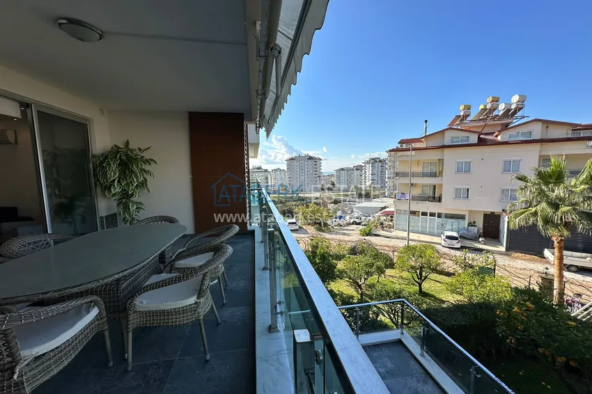 Kupuj  Jednopokojowy apartament z meblami, 80 m², odpowiedni na zezwolenie na pobyt — Alanya, Cikcilli 17 