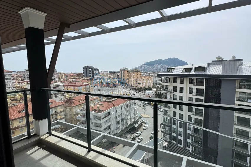 Kupuj Dwupoziomowy penthouse z widokiem na Calais w sercu Alanyi 18 