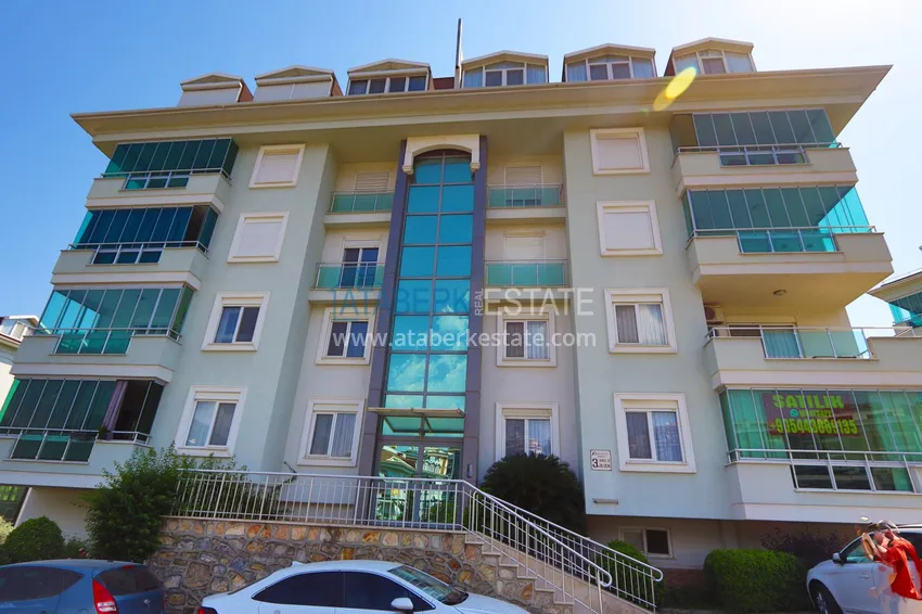 Dwupoziomowy penthouse 3+1 z otwartymi widokami w prestiżowym kompleksie Cikcilli — odpowiedni do uzyskania zezwolenia na pobyt 17 