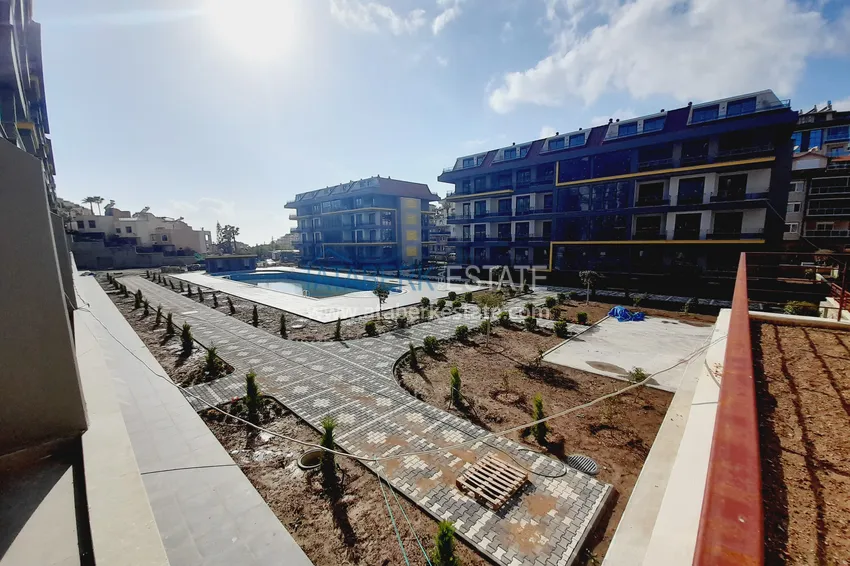 Kupuj  Garden duplex 4+1 - podstawowa nieruchomość w prestiżowej dzielnicy Kestel 18 
