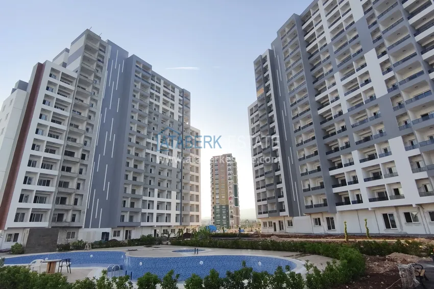 Nowa nowoczesna rezydencja klasy komfortowej w Mersin, dzielnica Mezitli 1 