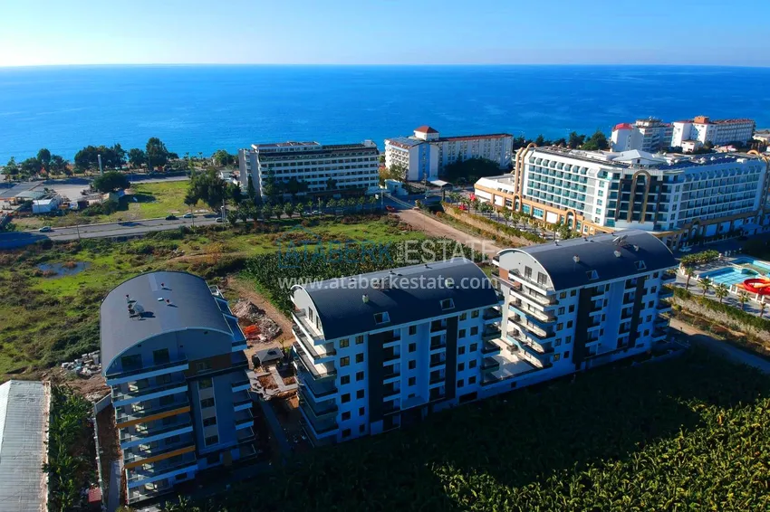 Duplex ogrodowy z nowoczesnym wnętrzem w kompleksie z infrastrukturą - Kargicak, Alanya 1 