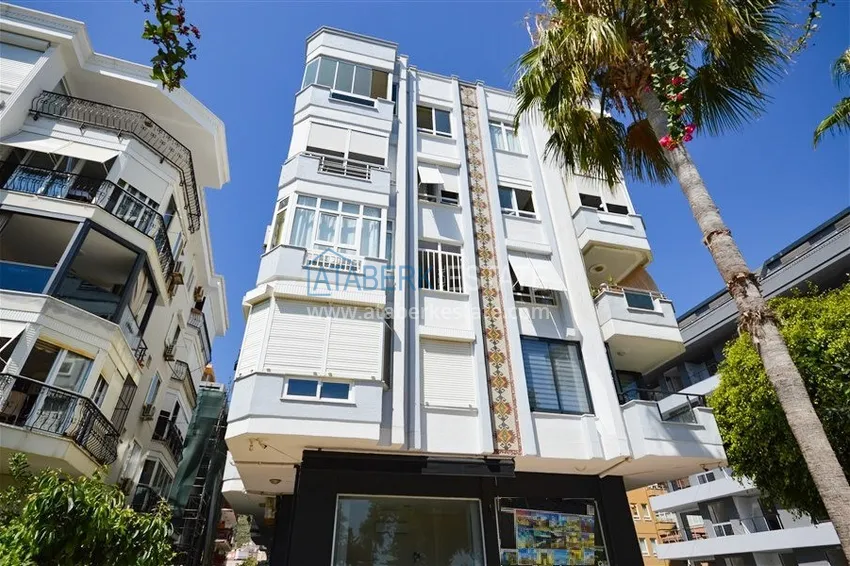 Odnowiony apartament 2+1 z nowymi meblami i widokiem na morze - centrum Alanyi, 1 wybrzeże, plaża Kleopatra 6 