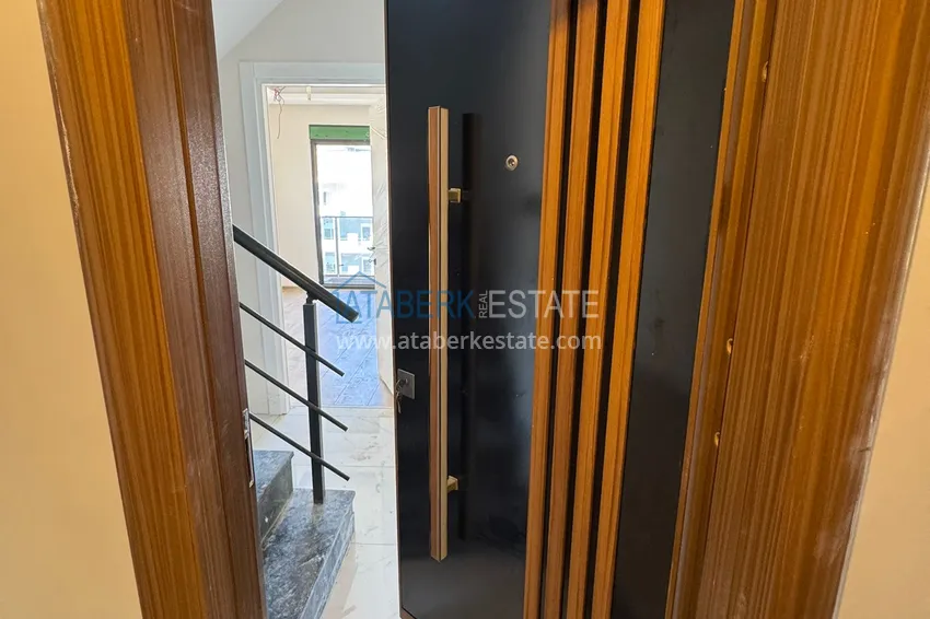 Kupuj  Przestronny dwupoziomowy penthouse z panoramicznym widokiem na góry — Alanya, Górna Oba 1 
