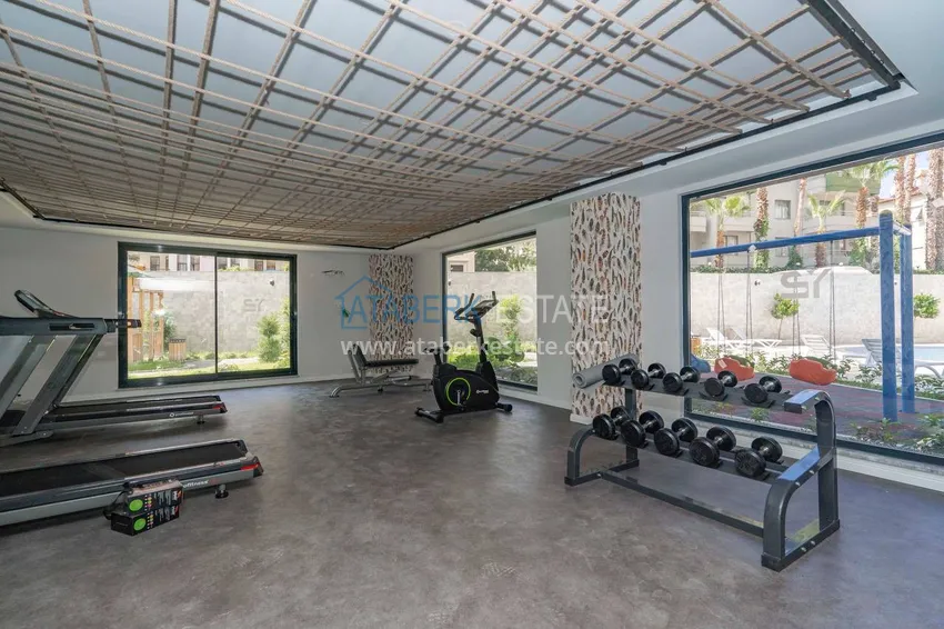 Apartament 2+1 z meblami, oddzielną kuchnią i widokiem na góry - Centrum Alanya  23 