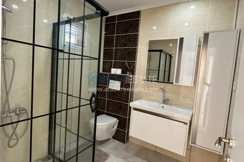 Kupuj  3+1 dwupiętrowy prywatny dom z basenem i w pełni umeblowany w Kargicak 24 