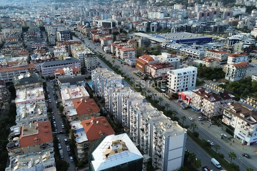 Apartament 2+1 po remoncie kosmetycznym w kompleksie miejskim przy głównej ulicy Oba 2 