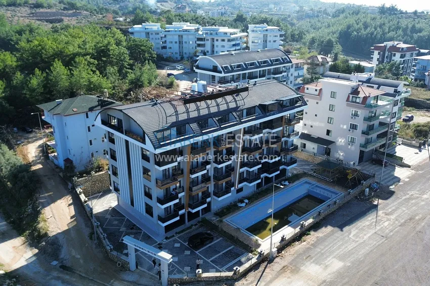 Przestronny dwupoziomowy penthouse z panoramicznym widokiem na góry — Alanya, Górna Oba 1 