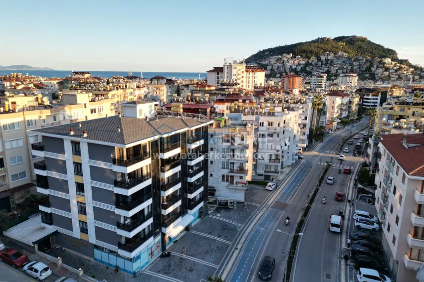 Przytulny apartament z jedną sypialnią z meblami w kompleksie butikowym — centrum Alanyi 3 