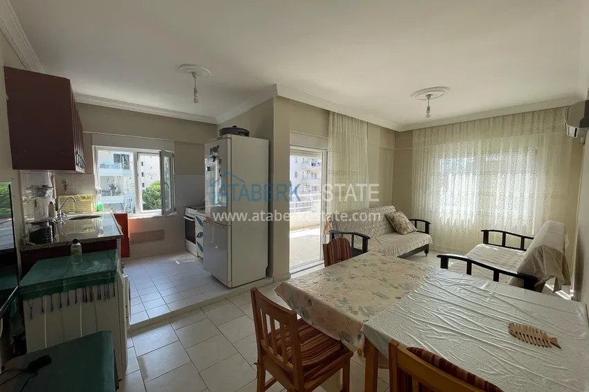 Kupuj  Liniowy apartament 3+1 umeblowany w pobliżu morza — Alanya, dzielnica Mahmutlar 1 