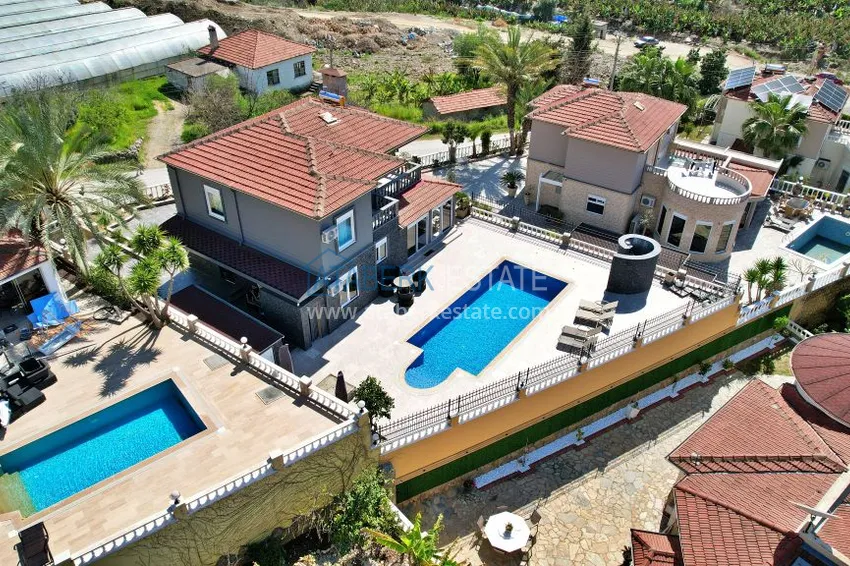Dwupiętrowa wolnostojąca willa w kompleksie domków letniskowych — Alanya, dzielnica Mahmutlar 8 
