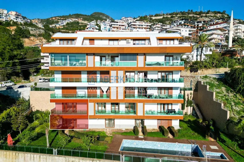 Duplex ogrodowy z oddzielną kuchnią i panoramicznym widokiem na morze — Alanya, dzielnica Küçükhasabahce 3 