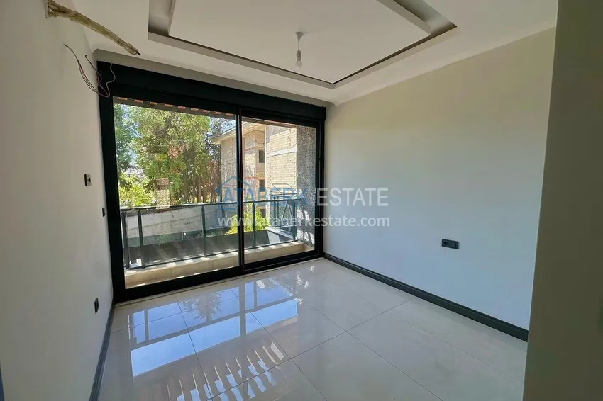 Kupuj  Nowoczesne apartamenty 1+1 w Alanyi, dzielnica Buyuk Hasbahce — podstawowa nieruchomość  4 