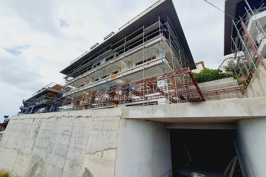 Zdjęcie -  Nieruchomość obywatelska w ekskluzywnym kompleksie mieszkalnym — Alanya, Bektash  4 