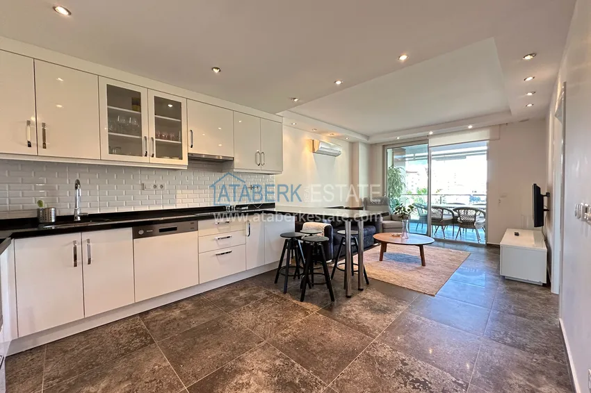 Kupuj  Jednopokojowy apartament z meblami, 80 m², odpowiedni na zezwolenie na pobyt — Alanya, Cikcilli 4 