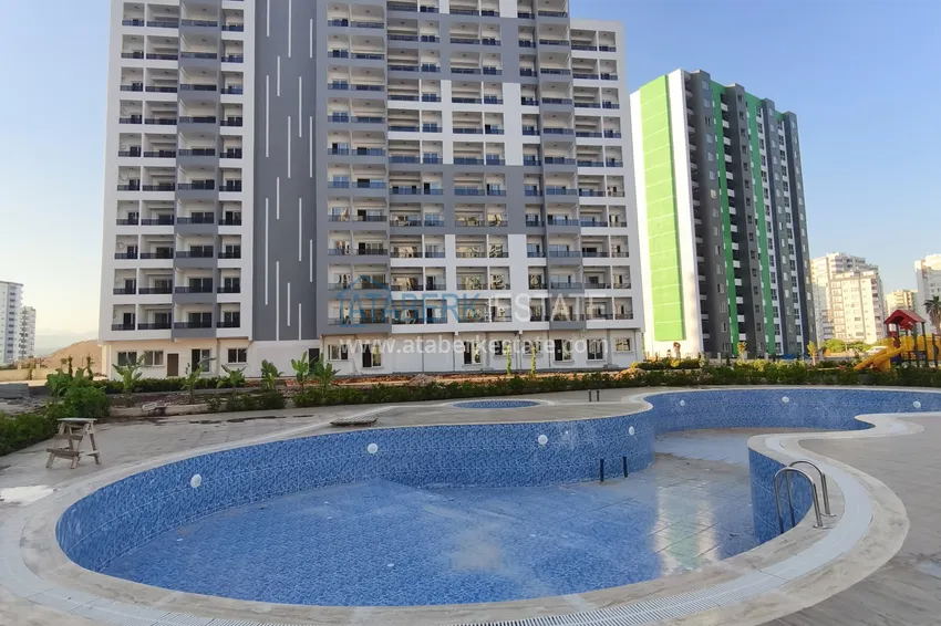 Nowa nowoczesna rezydencja klasy komfortowej w Mersin, dzielnica Mezitli 4 