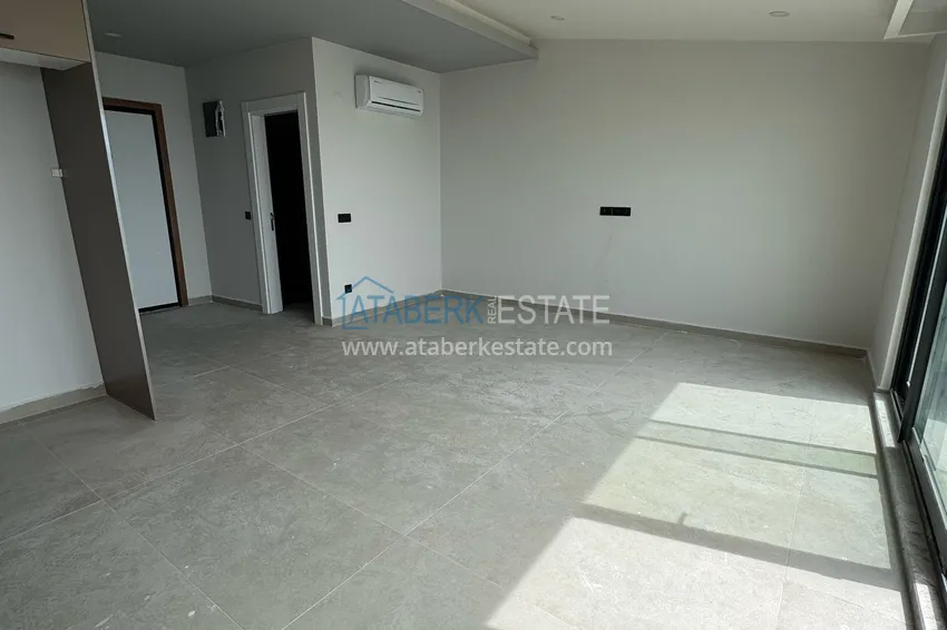 Kupuj Dwupoziomowy penthouse z widokiem na Calais w sercu Alanyi 6 