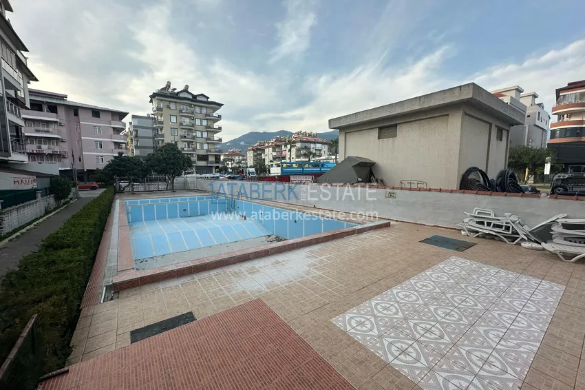 Apartament 2+1 po remoncie kosmetycznym w kompleksie miejskim przy głównej ulicy Oba 6 