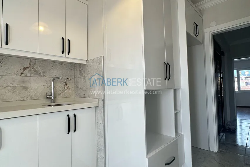 Kupuj  Apartament 2+1 po remoncie kosmetycznym w kompleksie miejskim przy głównej ulicy Oba 6 