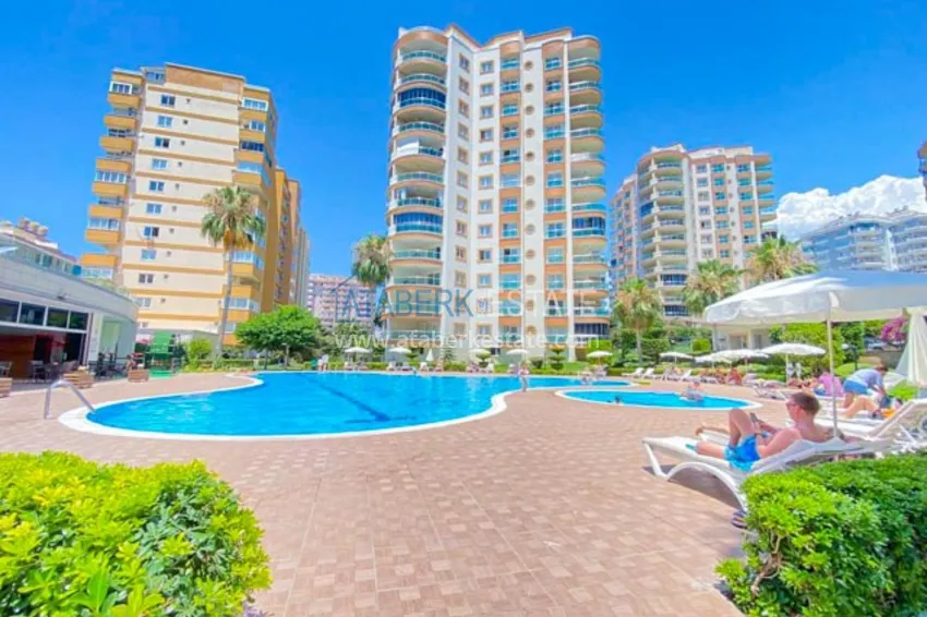 Apartament pod klucz 2+1 z przeszklonym balkonem — Alanya, dzielnica Mahmutlar 6 