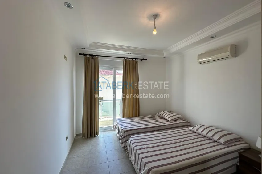 Kupuj  Umeblowany apartament 2+1 z widokiem na morze, odpowiedni na zezwolenie na pobyt - centrum Alanyi, plaża Kleopatra 6 