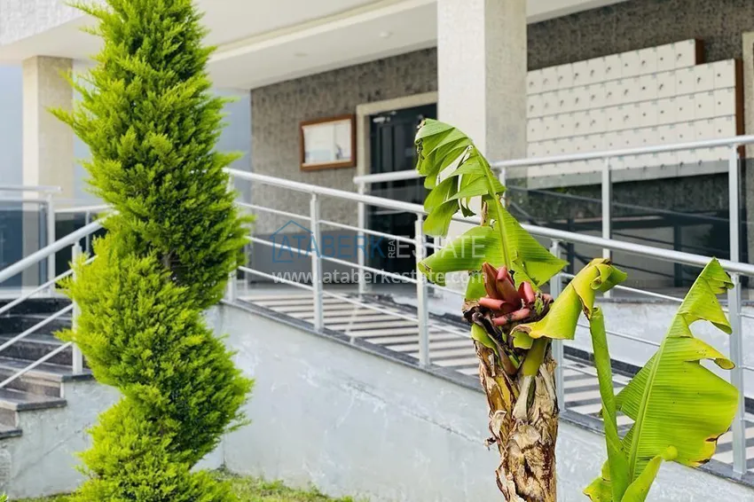Apartament 1+1 o powierzchni 76 m2 umeblowany w komfortowym kompleksie — Alanya, dzielnica Mahmutlar 6 