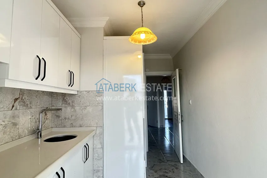 Kupuj  Apartament 2+1 po remoncie kosmetycznym w kompleksie miejskim przy głównej ulicy Oba 7 