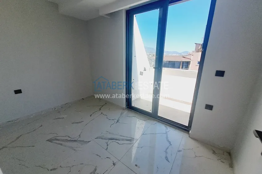 Kupuj PNTHOUSE duplex 2+1 z delikatnym wykończeniem - Alanya, linia brzegowa Kestel 2 8 