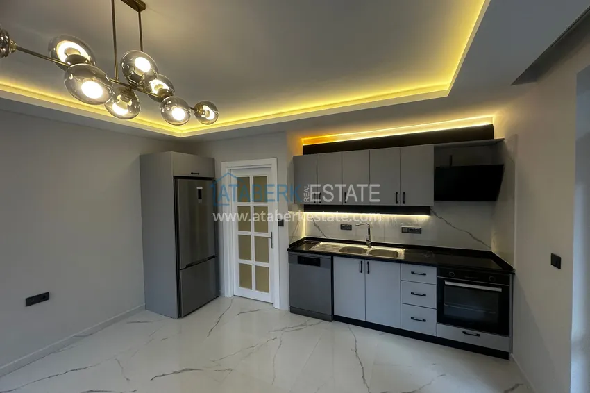 Kupuj Nowo odnowiony apartament z jedną sypialnią w centrum Alanyi — nadaje się na zezwolenie na pobyt 8 