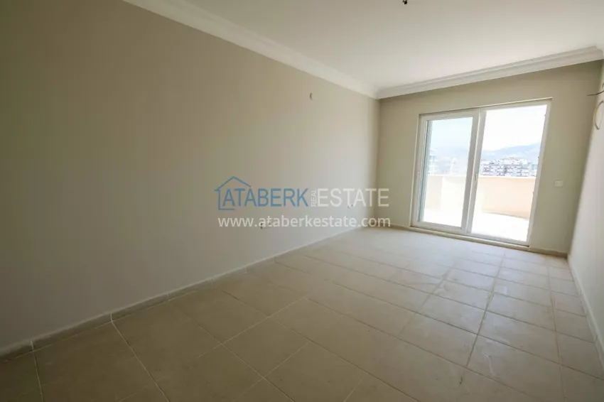 Kupuj  Dwupoziomowy penthouse 4+1 z widokiem na góry i morze — Alanya, dzielnica Mahmutlar  10 