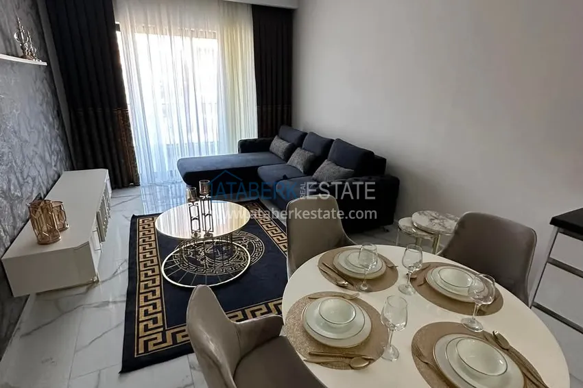 Kupuj  Stylowy apartament z nowymi meblami w nowoczesnym kompleksie — Alanya, dzielnica Kargicak 1 