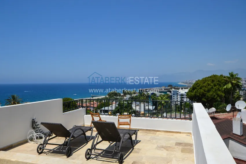 Kupuj  Dwupoziomowy z widokiem w kompleksie typu kamienicy przy plaży - Alanya, dzielnica Kargicak 21 