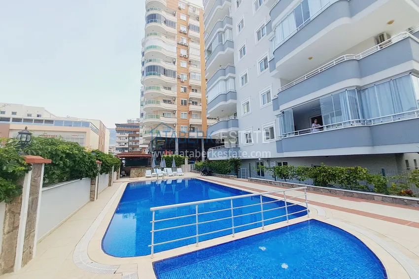 Apartament 2+1 z meblami i przeszklonymi balkonami - od właściciela, centrum Mahmutlar, 300 m do morza 1 