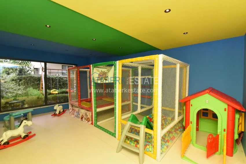 Krótkoterminowy wynajem mieszkania 2+1 w przytulnym kompleksie - centrum Alanyi, obok plaży Kleopatry 21 